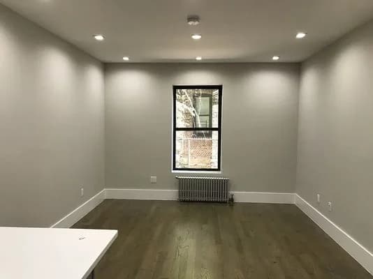 1575 President Street #4, Brooklyn, NY 11213
