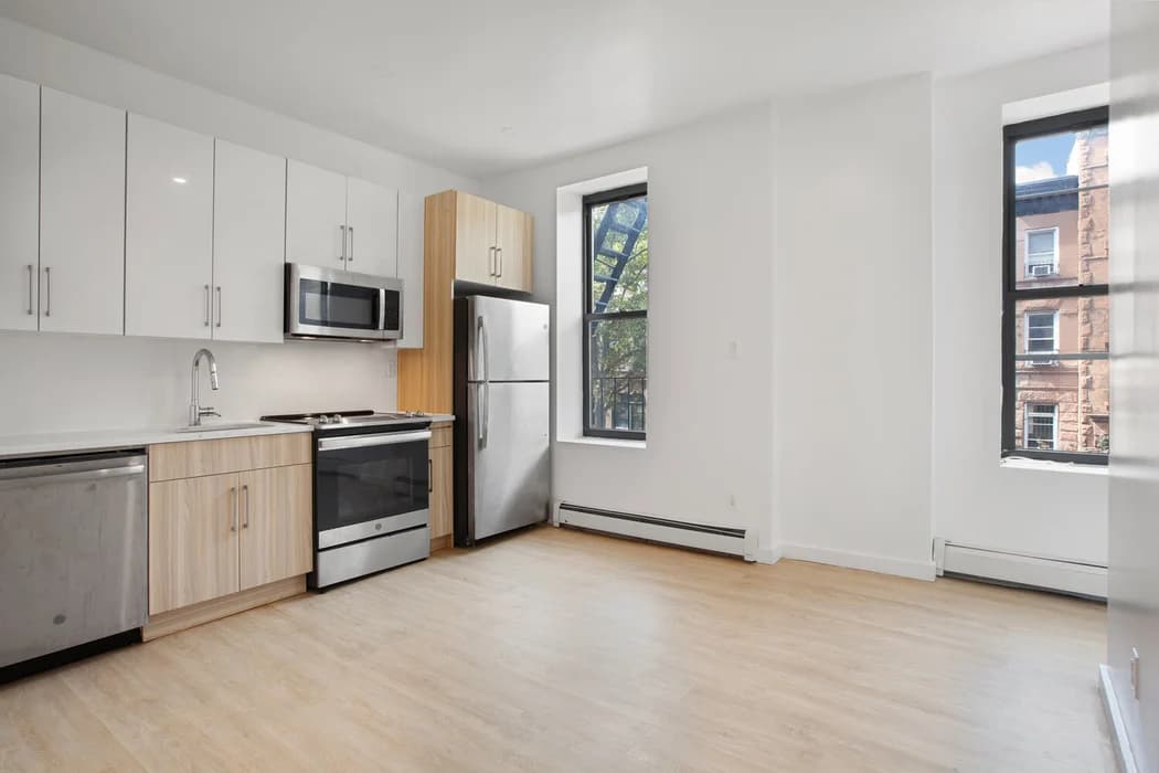 654 Putnam Avenue #4B, Brooklyn, NY 11221 apartment_kitchen 1