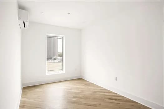571 Lafayette Avenue #4, Brooklyn, NY 11205