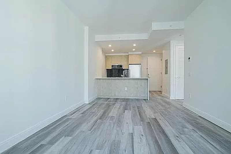 160 Clarkson Avenue #7M, Brooklyn, NY 11226 apartment_living_room 1