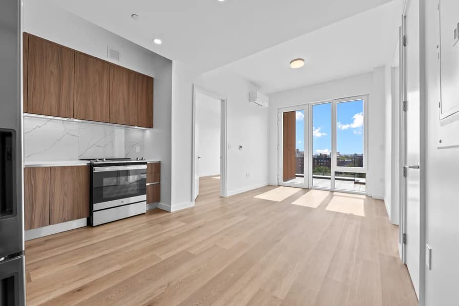 50 E 10 St #807, Brooklyn, NY 11218