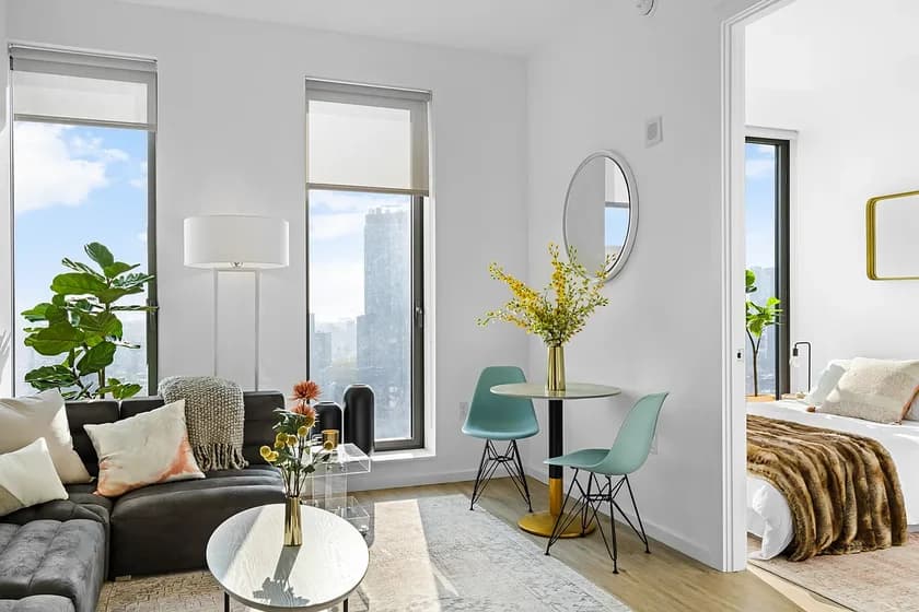 545 Vanderbilt Avenue #10G, Brooklyn, NY 11238 apartment_living_room 1