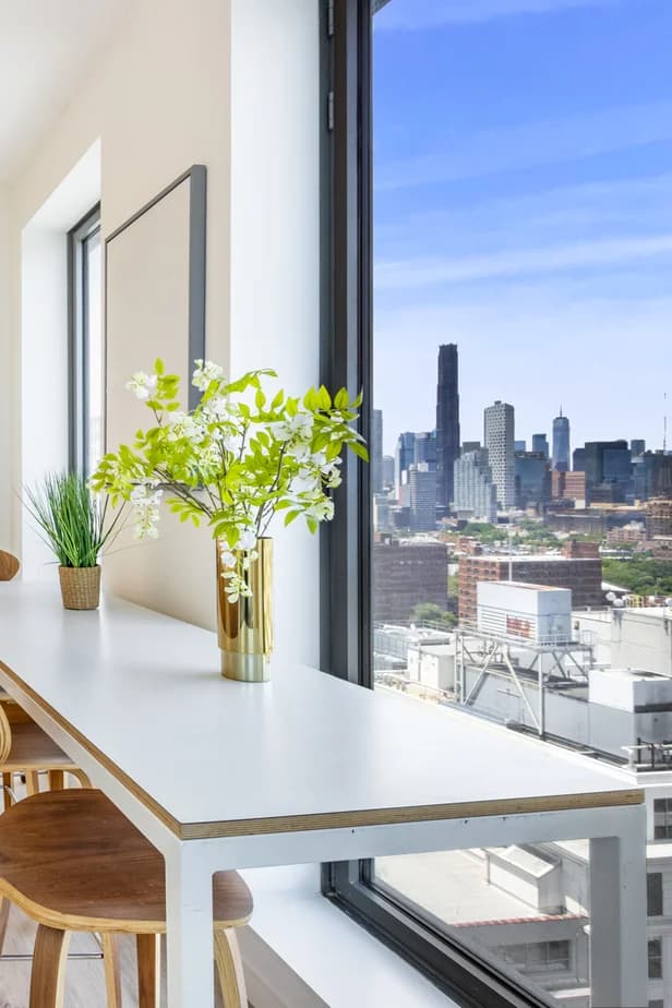 545 Vanderbilt Ave #25H, Brooklyn, NY 11238 apartment_dining_room 1