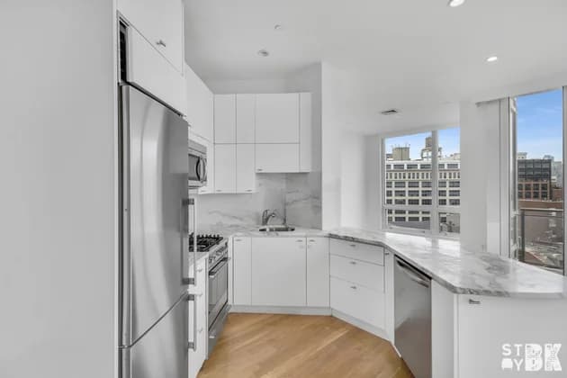 525 Clinton Avenue #N11, Brooklyn, NY 11238