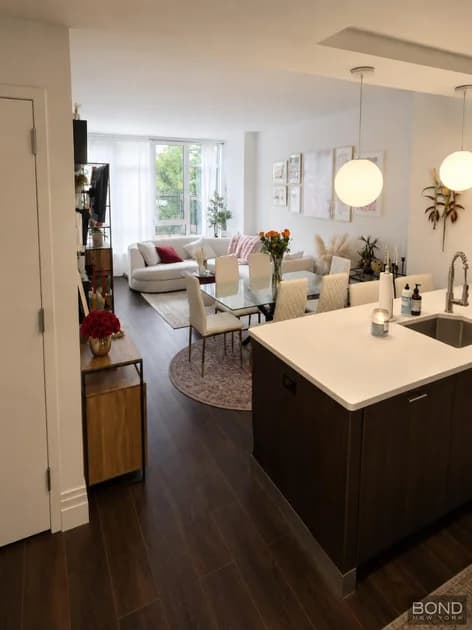 214 North 11 Street #2M, Brooklyn, NY 11211 - Image 1