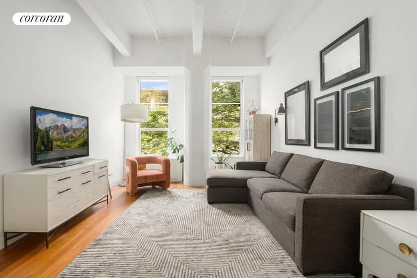 184 Kent Avenue #A506, Brooklyn, NY 11249 apartment_living_room 1