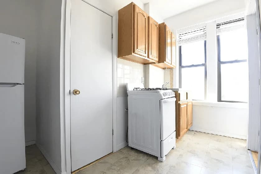 224 Metropolitan Avenue #07, Brooklyn, NY 11211 apartment_kitchen 3