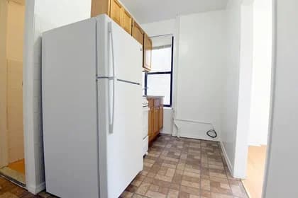 156 Grand St #11, Brooklyn, NY 11249