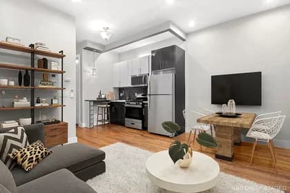 17 Locust Street #1L, Brooklyn, NY 11206