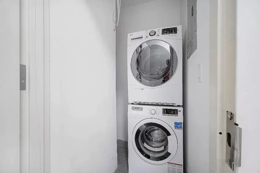 1263 Broadway #1L, Brooklyn, NY 11221 100