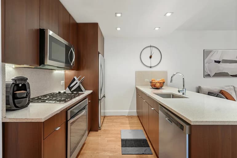 33 Caton Place #3-D, Brooklyn, NY 11218