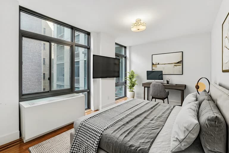 33 Caton Place #3-L, Brooklyn, NY 11218
