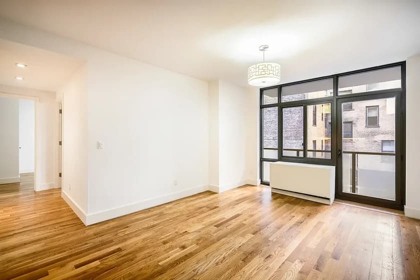 33 Caton Place #5G, Brooklyn, NY 11218 apartment_living_room 1