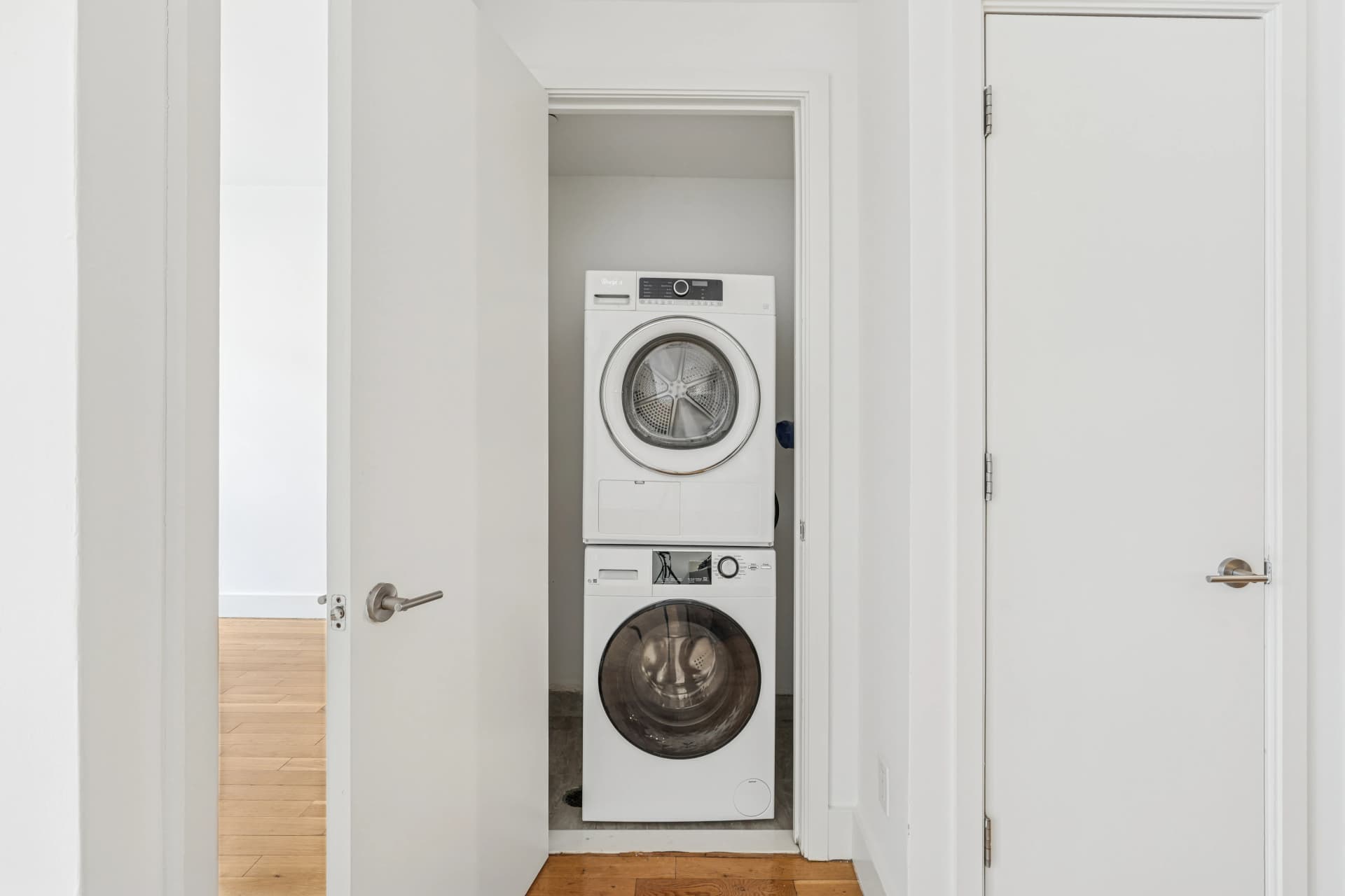 33 Caton Place #D-6, Brooklyn, NY 11218 apartment_washer_dryer 1