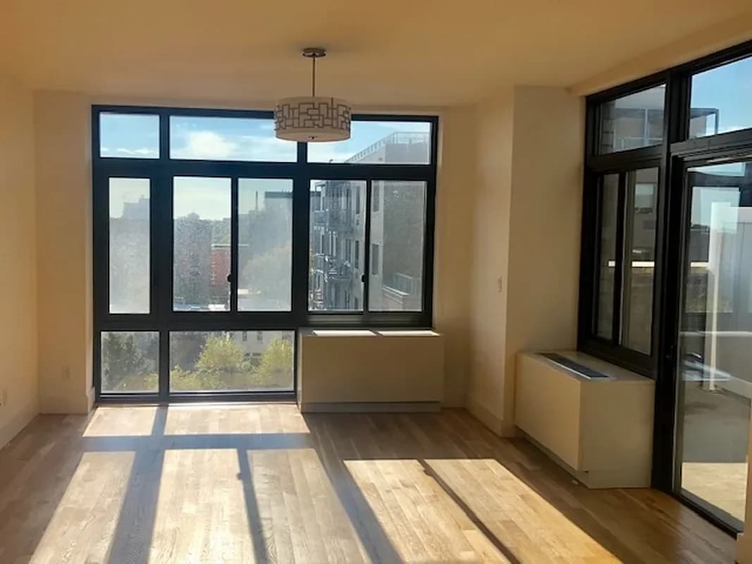 33 Caton Place #KESTREL-3T, Brooklyn, NY 11218 apartment_living_room 1
