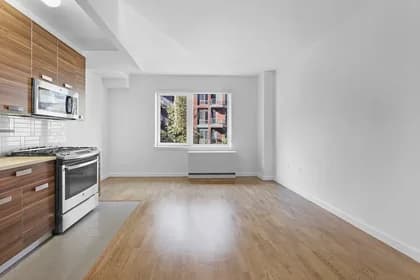 22 Caton Pl #2B, Brooklyn, NY 11218