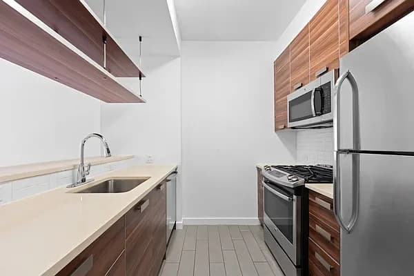 22 Caton Pl #7J, Brooklyn, NY 11218 apartment_kitchen 1