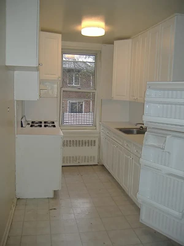 1230 Avenue Y #A12, Brooklyn, NY 11235 apartment_kitchen 1