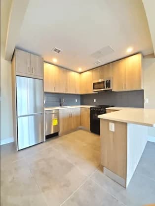 352 South 1 Street #4-A, Brooklyn, NY 11211 - Image 1