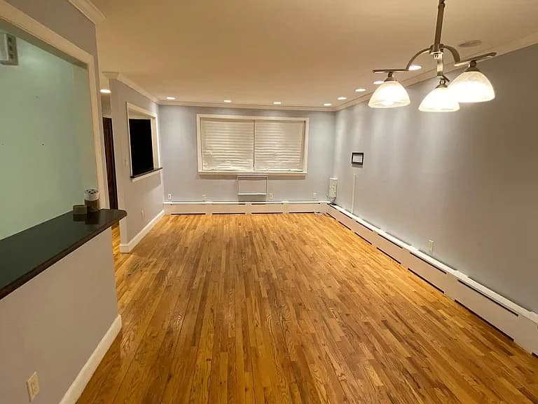 2634 West Street #1C, Brooklyn, NY 11223 apartment_living_room 1