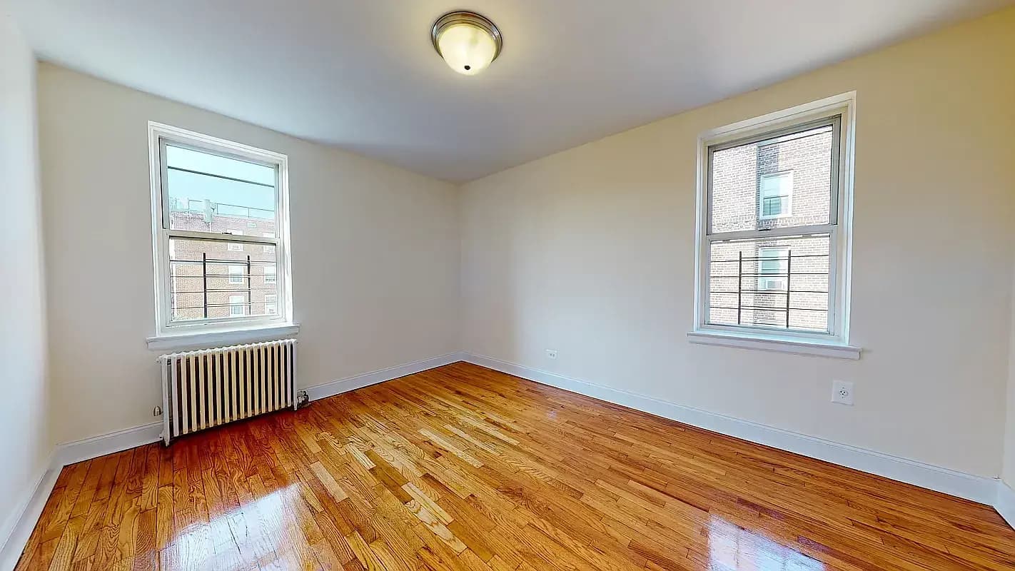 2035 20 Lane #2B, Brooklyn, NY 11214