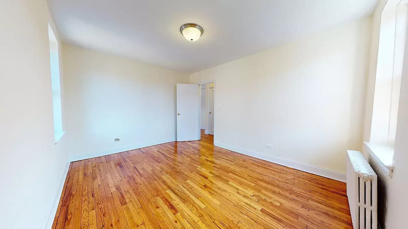 2035 20 Lane #2B, Brooklyn, NY 11214