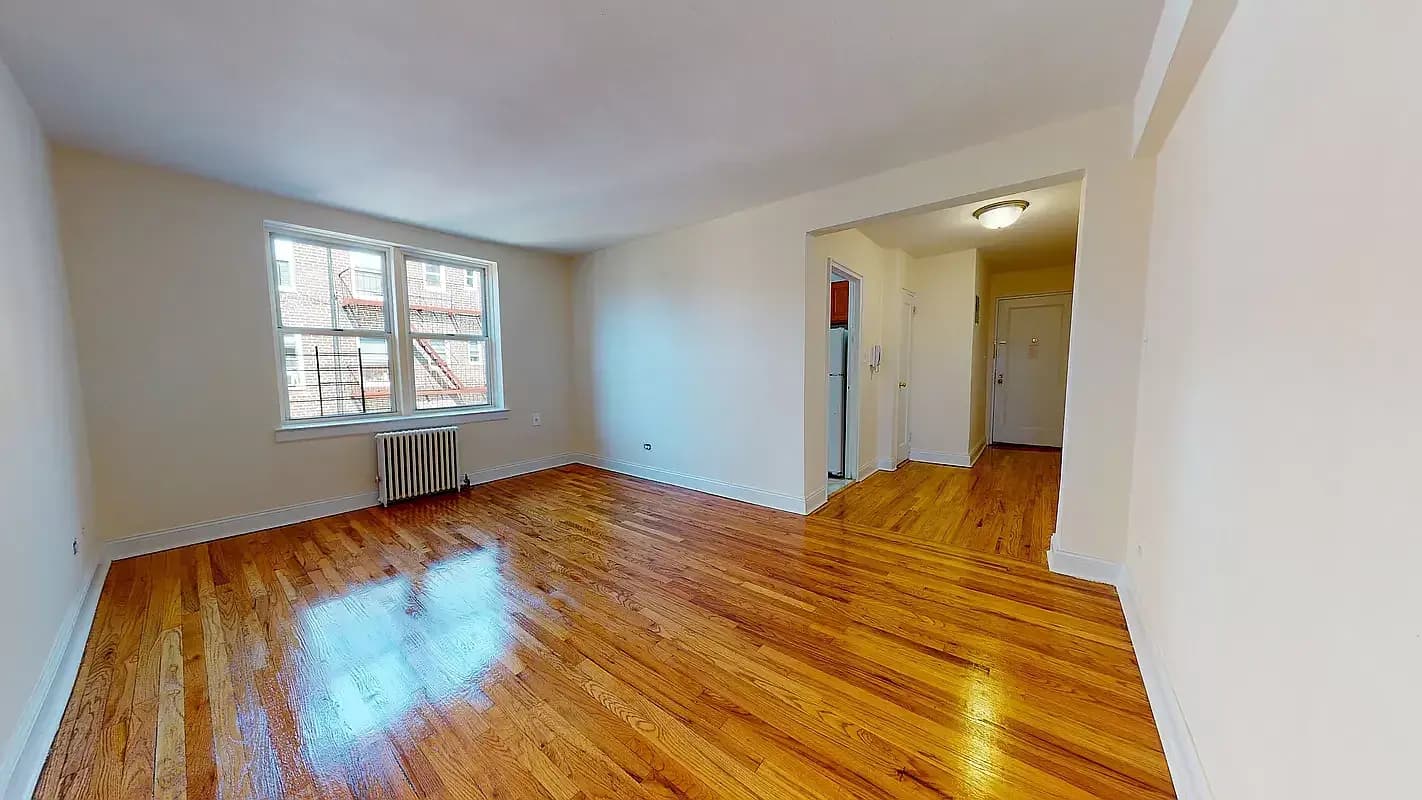 2035 20 Lane #2B, Brooklyn, NY 11214