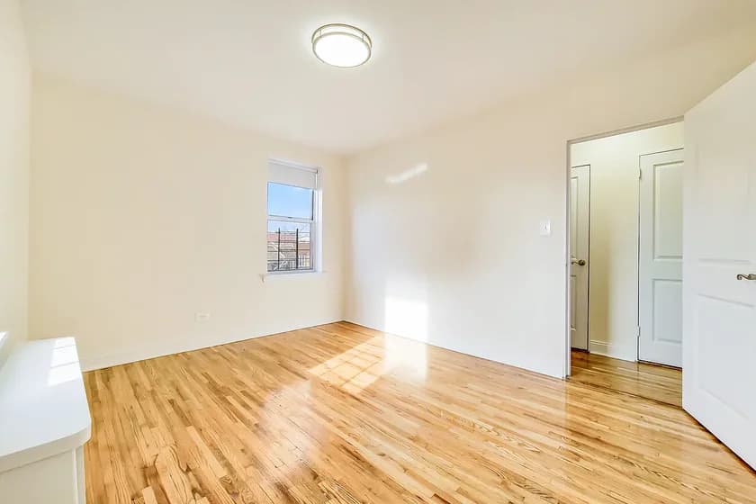 2070 20 Lane #6D, Brooklyn, NY 11214 apartment_living_room 1