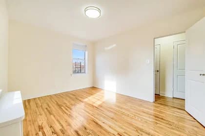 2070 20 Lane #6D, Brooklyn, NY 11214
