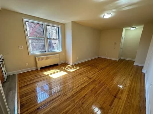 1483 Shore Pkwy #1G, Brooklyn, NY 11214
