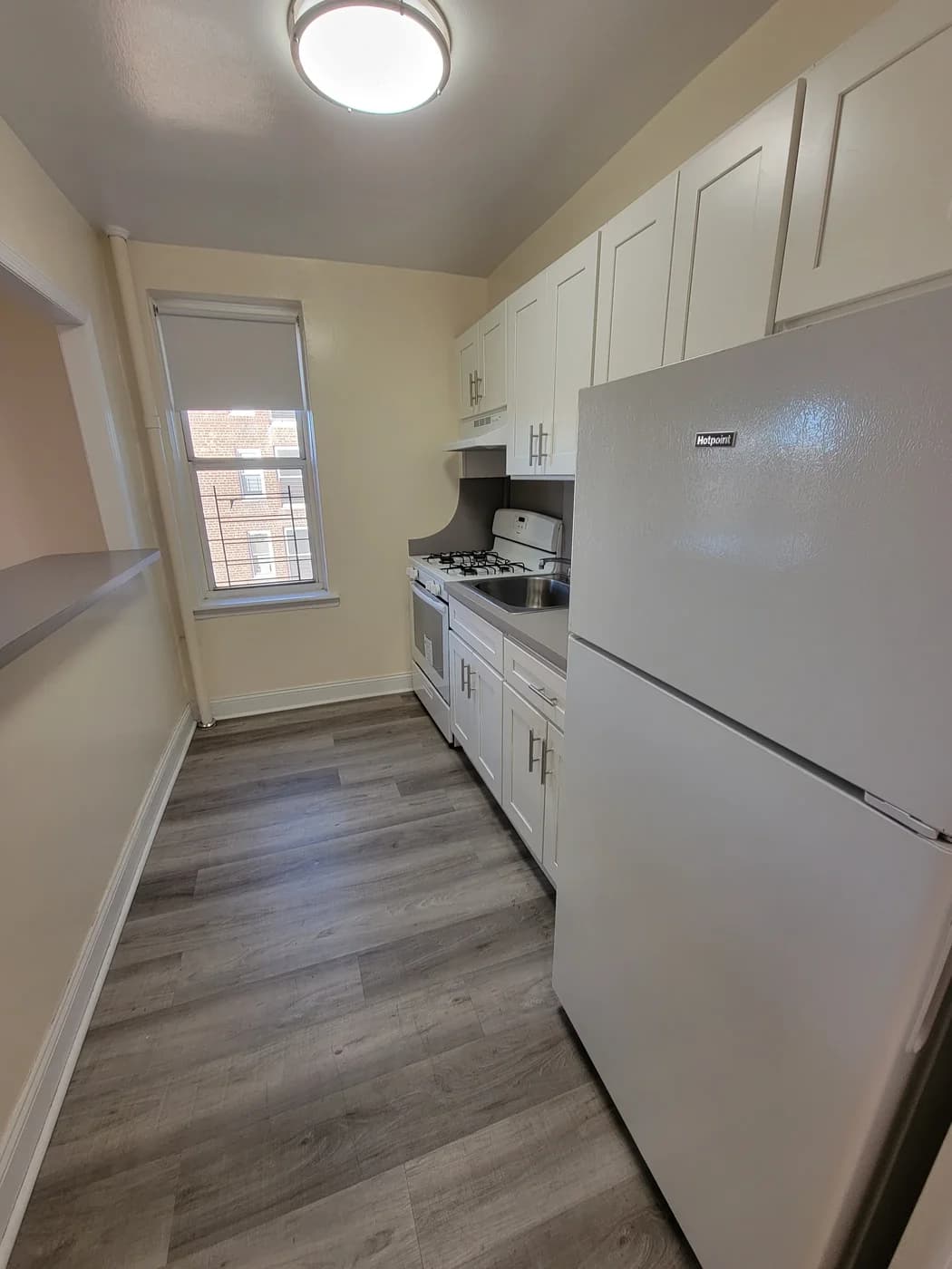 2076 20 Lane #3B, Brooklyn, NY 11214