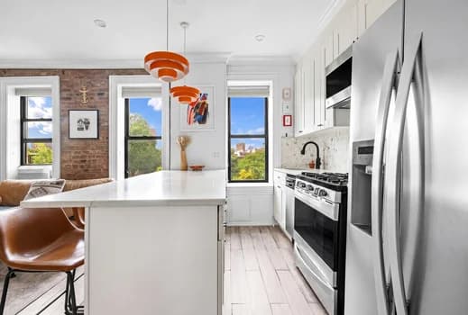 195 South 4 Street #D5, Brooklyn, NY 11211