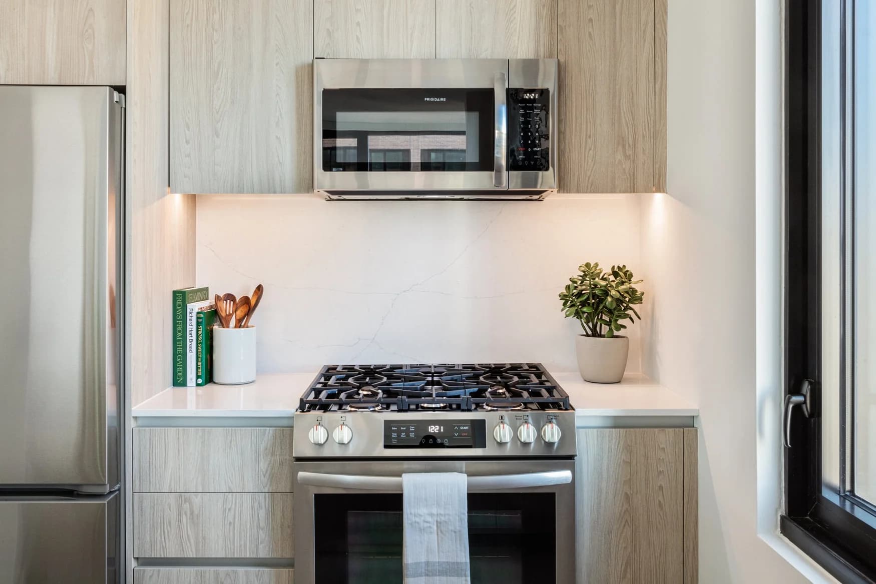 54 Crown Street #0822, Brooklyn, NY 11225 12