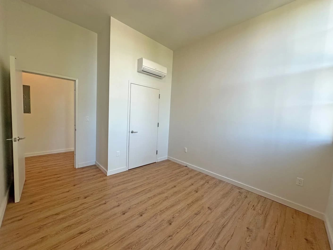 991 St Johns Pl #3H, Brooklyn, NY 11213