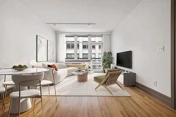 65S Washington Street #6A, Brooklyn, NY 11201 apartment_living_room 1
