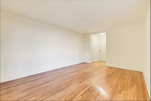 1429 Shore Parkway #3H, Brooklyn, NY 11214