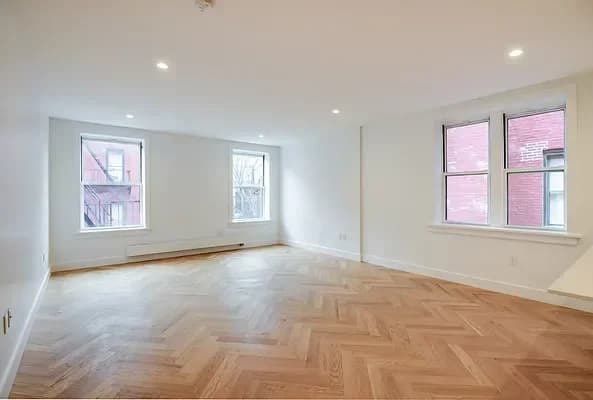 373 Washington Avenue #3B, Brooklyn, NY 11238