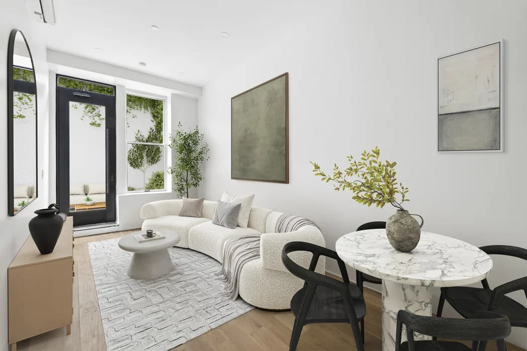 286 Covert Street #1R, Brooklyn, NY 11237 apartment_living_room 1