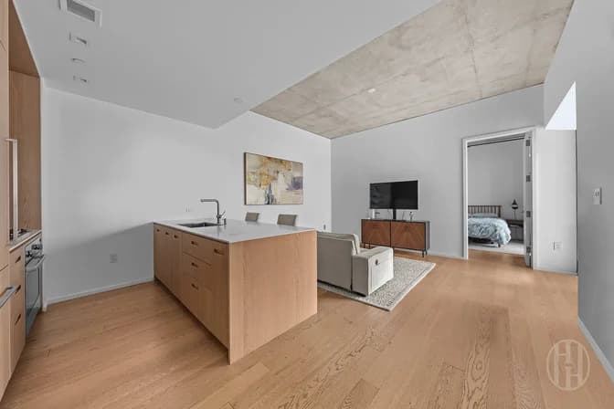 98 Front St #Apartment, Brooklyn, NY 11201