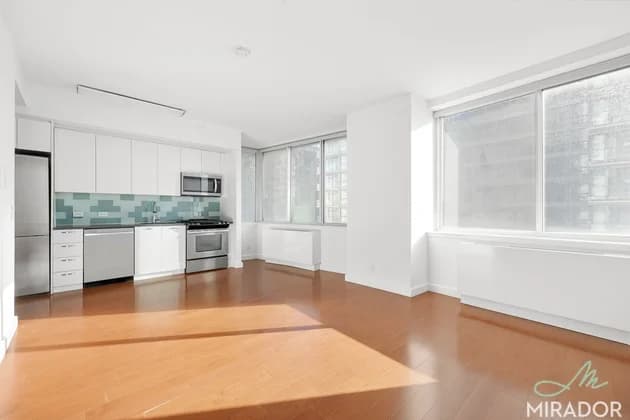 80 Dekalb Avenue #18L, Brooklyn, NY 11201