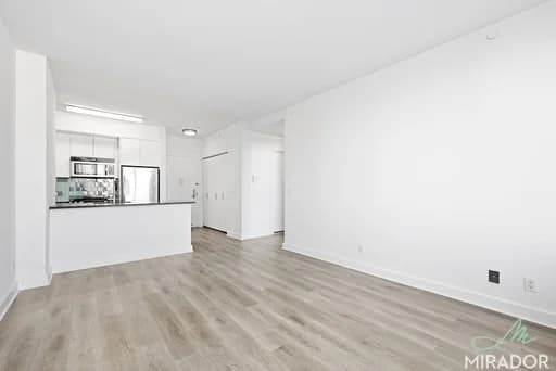 80 Dekalb Avenue #22D, Brooklyn, NY 11201