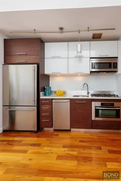 161 North 4 Street #2D, Brooklyn, NY 11211