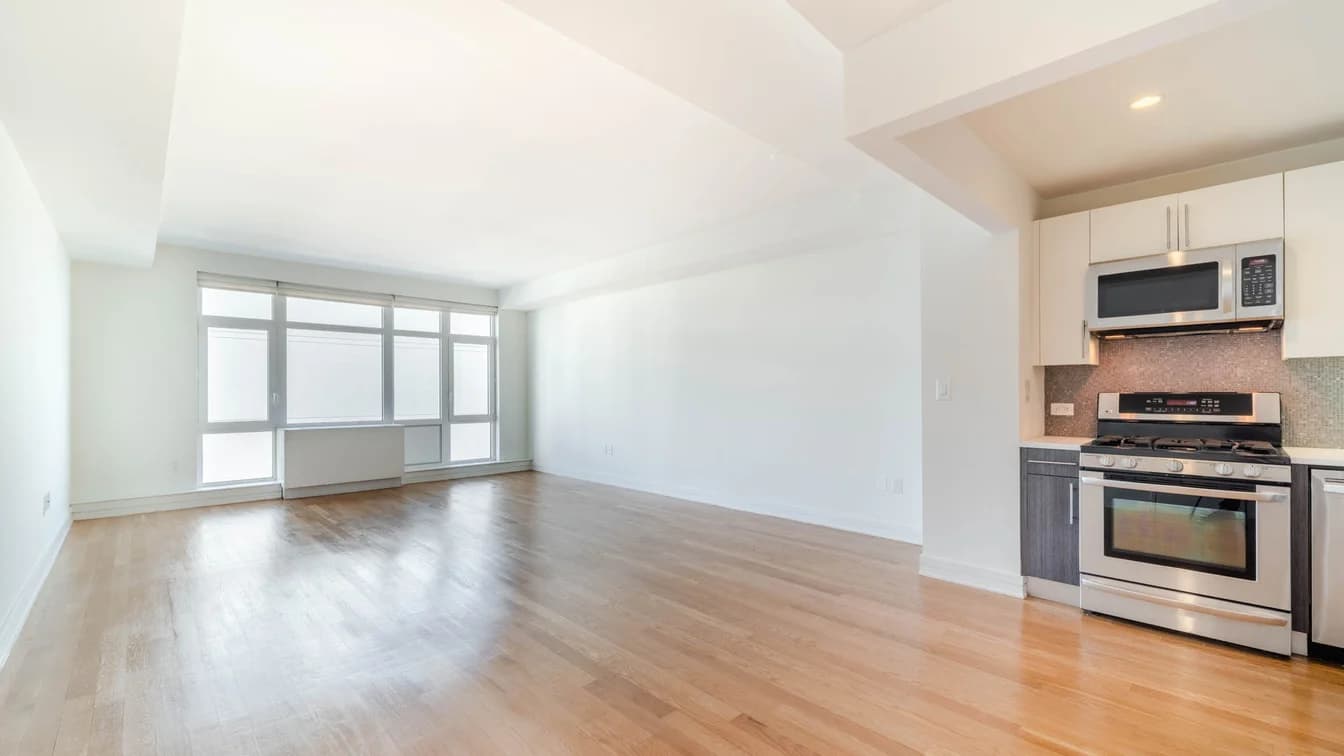 175 Kent Avenue #617, Brooklyn, NY 11249 apartment_living_room 1