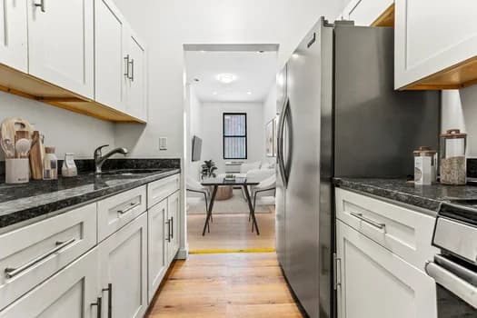 669 East 21 Street #1F, Brooklyn, NY 11226