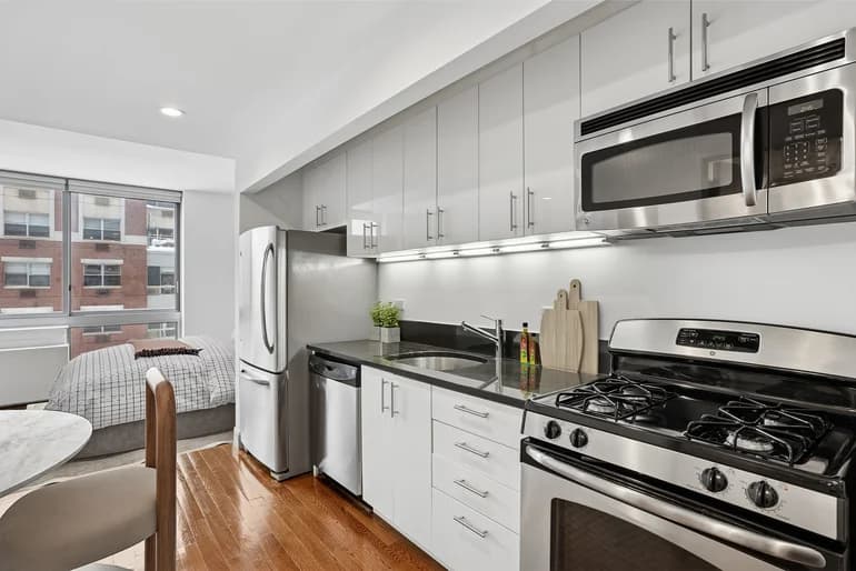225 Schermerhorn Street #11K, Brooklyn, NY 11201 - Image 1