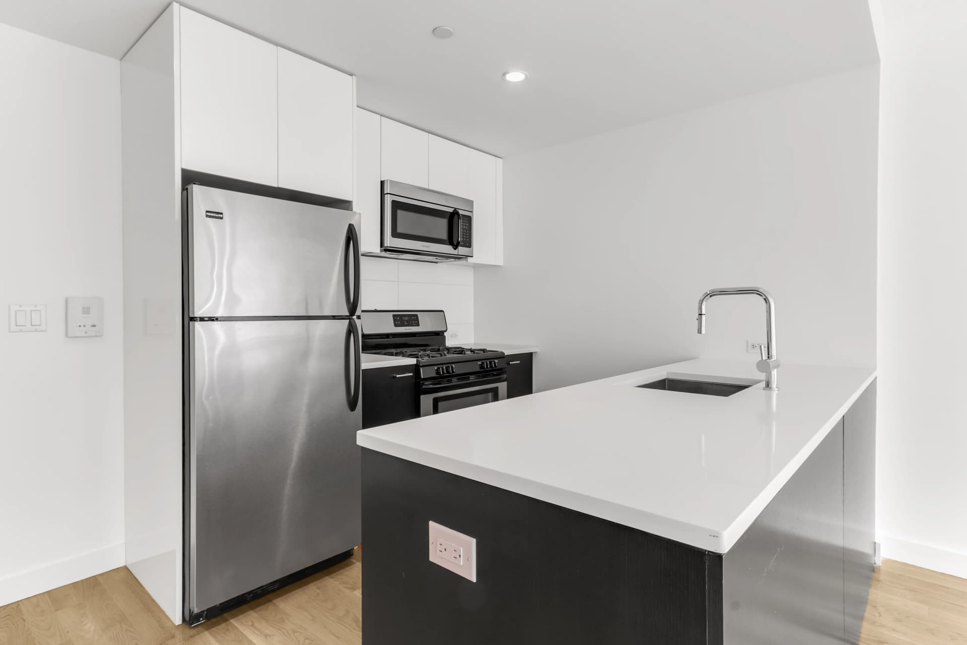 312 Bergen Street #21-0, Brooklyn, NY 11217 apartment_kitchen 1