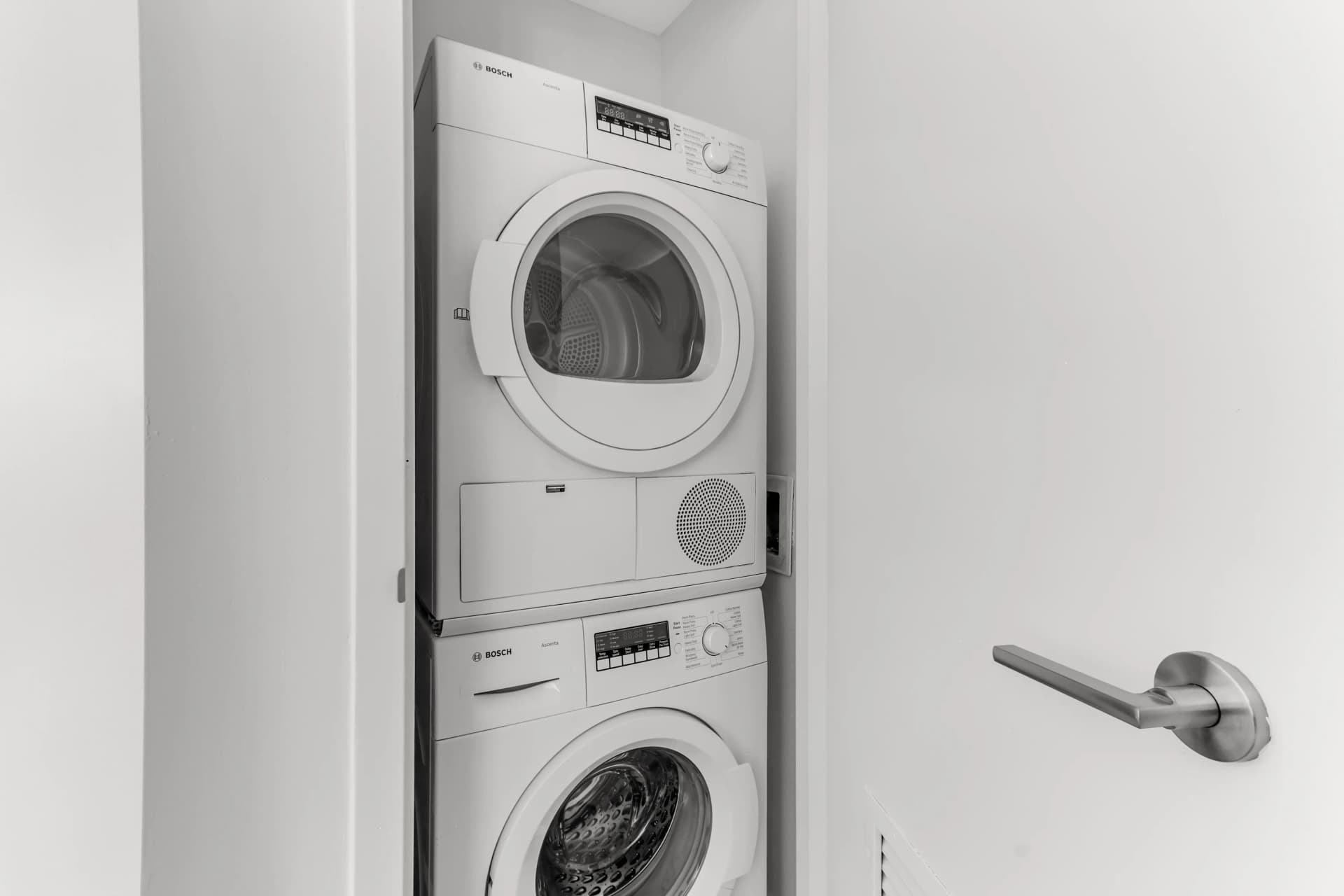 312 Bergen Street #61-0, Brooklyn, NY 11217 apartment_washer_dryer 1