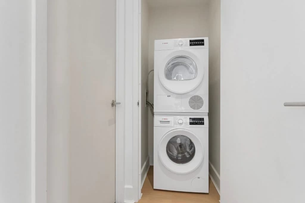 150 4 Avenue #9E, Brooklyn, NY 11217 apartment_washer_dryer 1