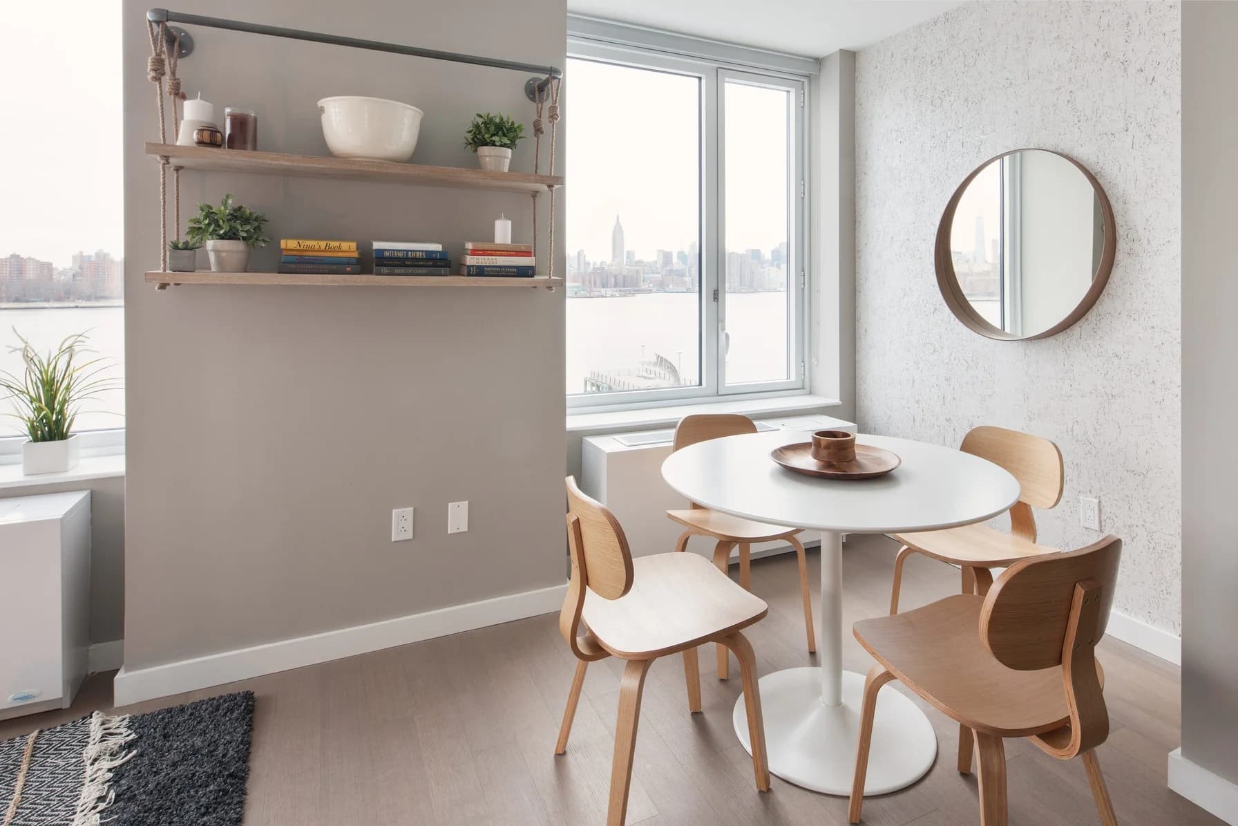 1 North 4 Place #35J, Brooklyn, NY 11249 apartment_dining_room 1