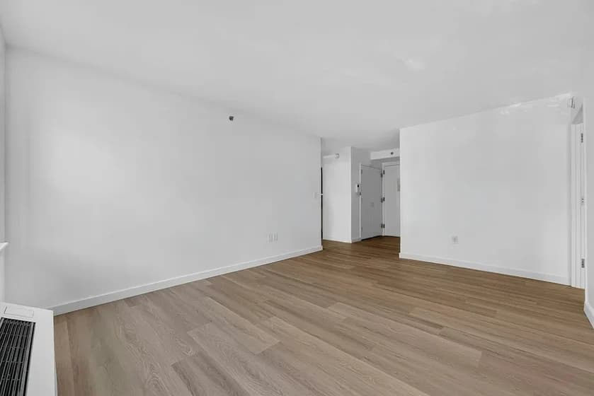 218 Myrtle Avenue #3C, Brooklyn, NY 11201 apartment_living_room 1